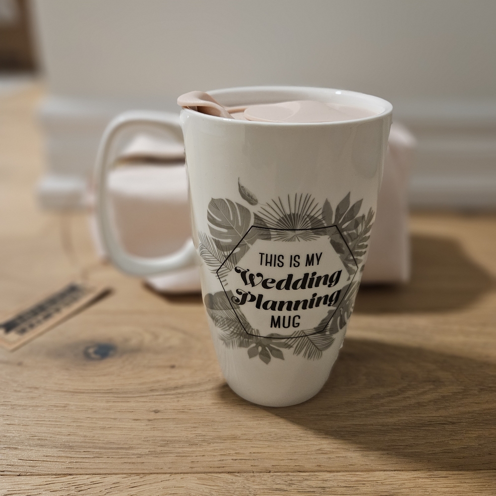 Wedding Planning Mug – Bride-to-Be Gift with Lid (Cream/White)